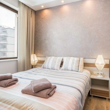 M&M Modern & Multifunctional One Bedroom Apartment By Flat Mаnager Sofia Ngoại thất bức ảnh